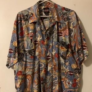 Harley Davidson short sleeve button up — Men’s XL